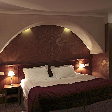 Hotel Lipowy Most Supraśl Екстериор снимка