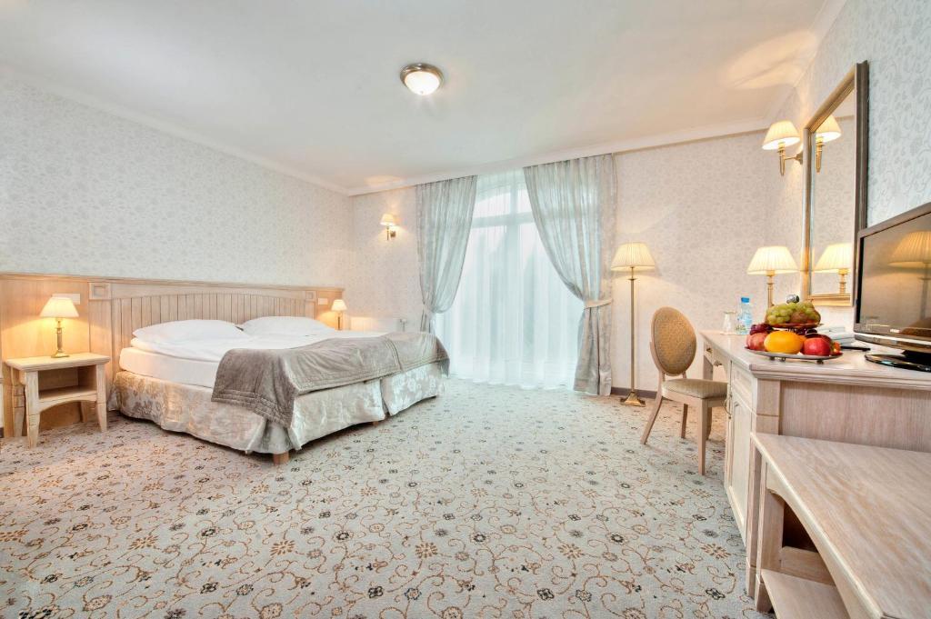 Hotel Lipowy Most Supraśl Екстериор снимка