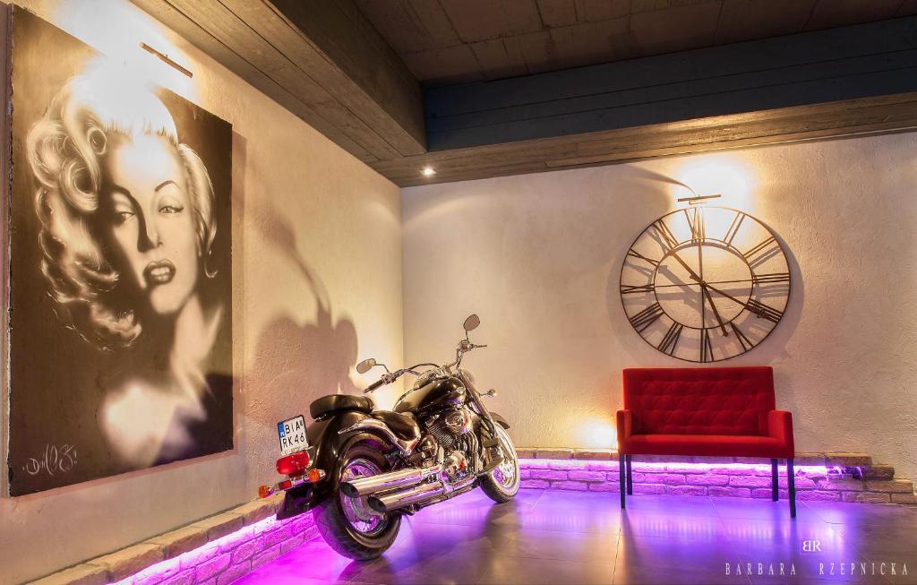 Hotel Lipowy Most Supraśl Екстериор снимка