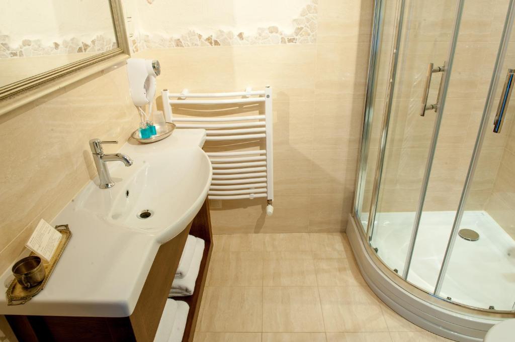 Hotel Lipowy Most Supraśl Екстериор снимка